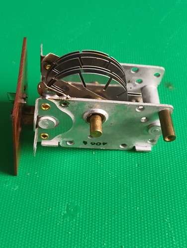 Vintage valve radio air gapped - vintage,