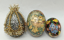 VINTAGE EASTER EGGS. HAND PAINTED/SEQUIN DECORATED & EASTER SCENE CHOCOLATE BOX