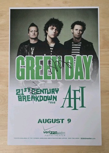 Green day autographed 2010 - autographed,