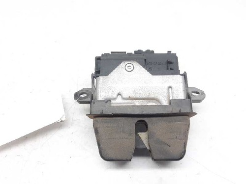 8m51r442a66 boot lid lock - boot,