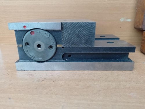 Eclipse magnetic vice - eclipse, number