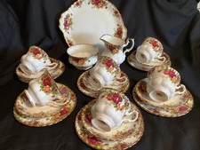 Royal Albert Old Country Roses