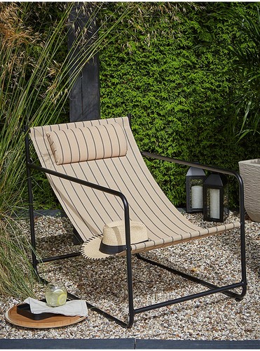 Beige stripe metal garden - stripe,