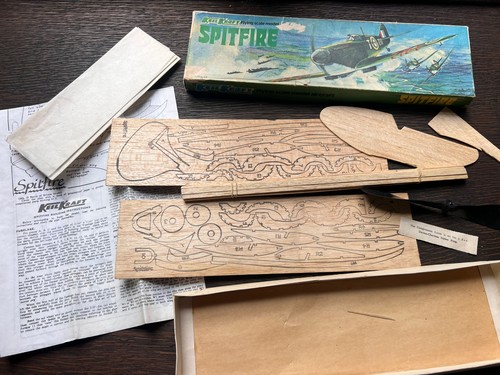 Keilkraft 1970s flying - ,