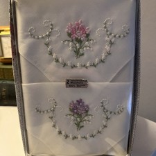 Vintage Ladies Hankerchiefs