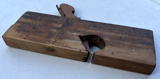 VINTAGE CARPENTERS WOODEN HAND