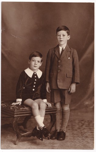 Vintage malta boys studio - malta,