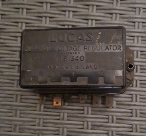 Lucas conrol regulator - conrol, box