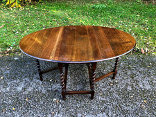 Antique Solid Oak Gate Leg Table, Side Table, Dining Table, Circa (1920).