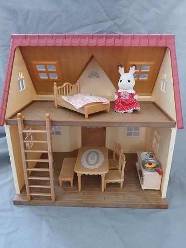 Sylvanian families red roof - sylvanian,