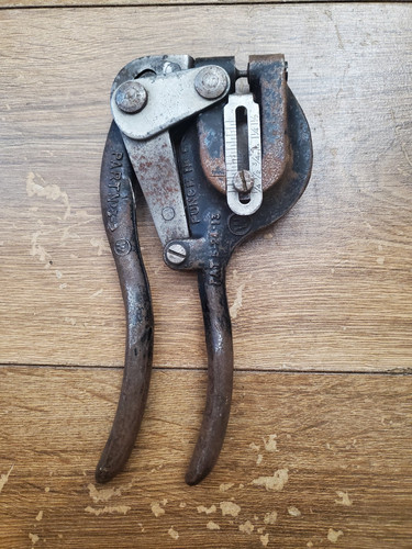 Whitney metal tool - tool, co