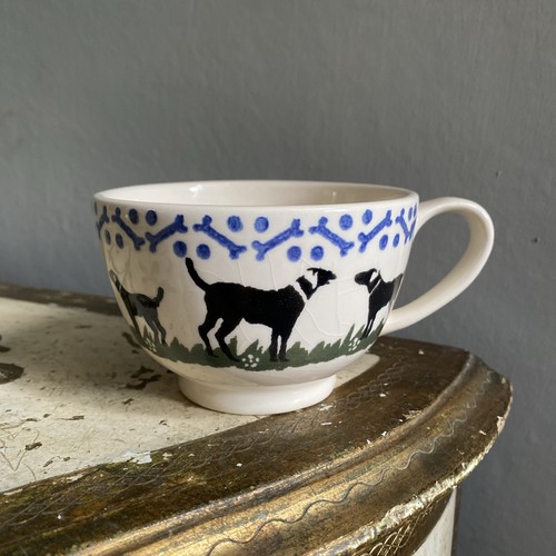 Brixton pottery black dogs - black,