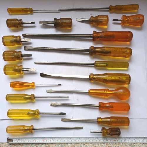 Vintage yellow handle - vintage,