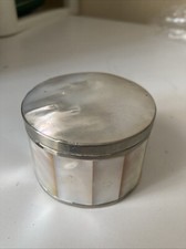 Round Mother of Pearl-6 Cm-Vintage Trinket/Pill/Jewellery Box Antique