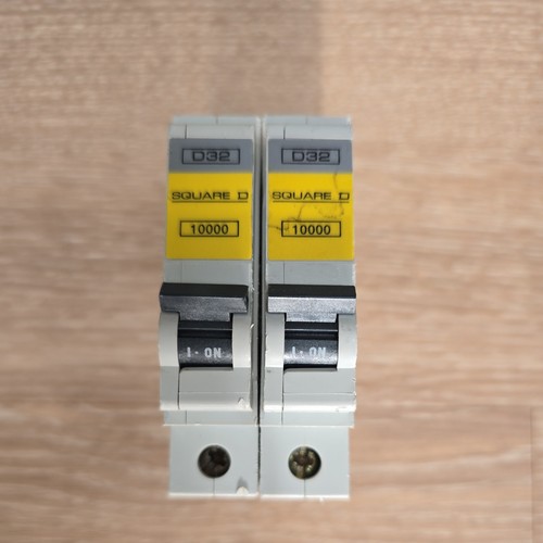 Square 32a curve type 10ka - 32a,