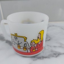 Vintage Milk Glass Mug Woman Child & Coin Purse Drinking Coffee France Arcopal?