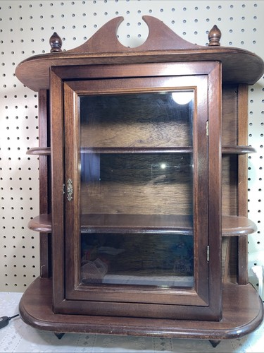 Vintage wooden curio - wooden,
