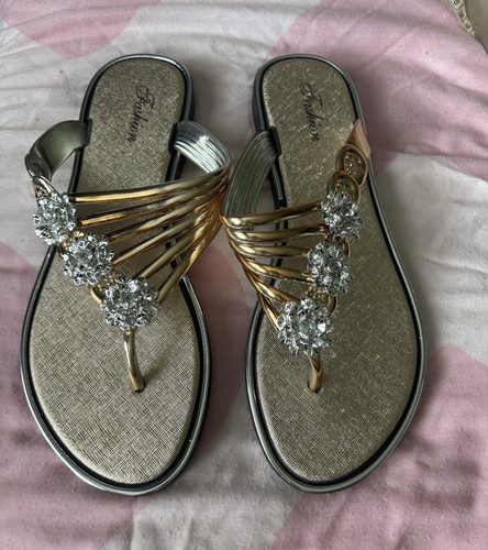 Gold rhinestone toe post - gold,