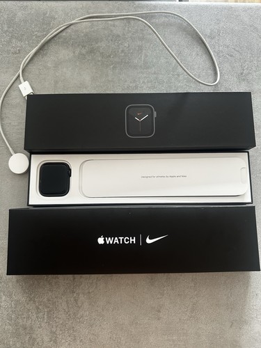 Apple watch nike 44mm - watch,
