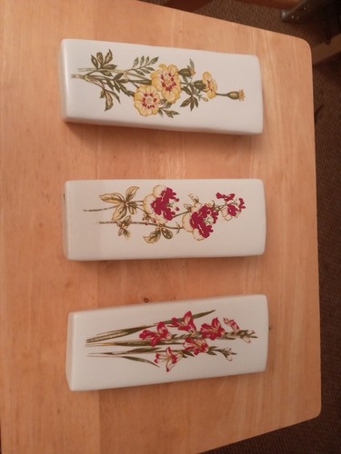 Vintage trio radiator - trio, of