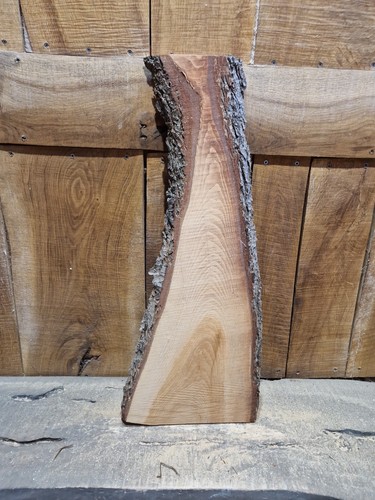 Cedar slab live edge - edge,