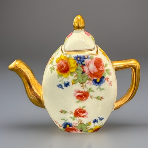 Vtg mini porcelain - porcelain, teapot