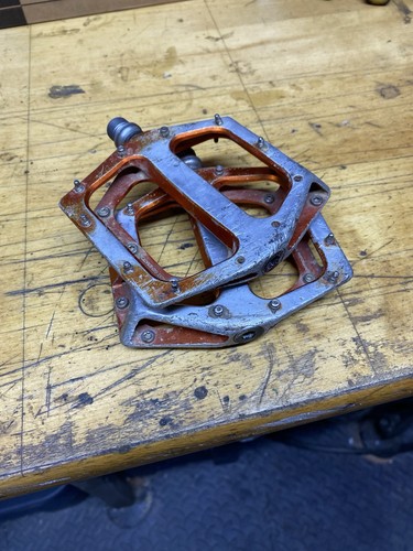 Dmr vault pedals - dmr,