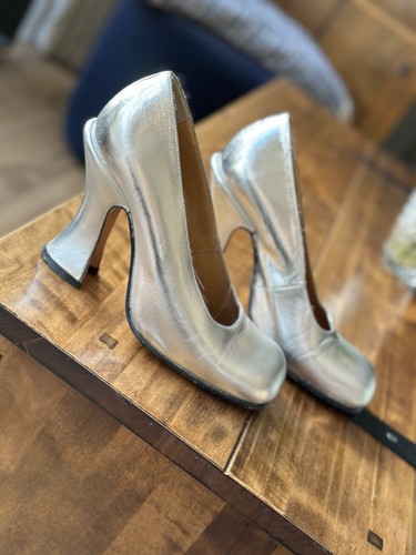 Ladies silver red dead - or,
