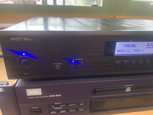 Rotel a11 tribute hifi - rotel,
