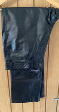 GAP MENS BOOT FIT BLACK