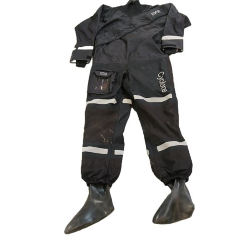 Ionic cyclone pro drysuit - ionic,