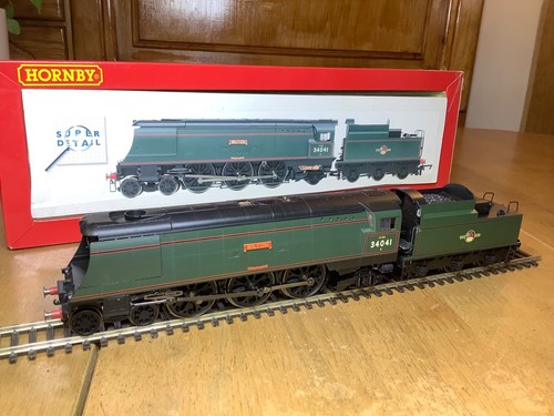 Hornby r2218 2 west - br,