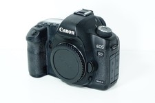 Canon EOS 5D Mark II DSLR