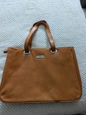 Carpisa leather woman