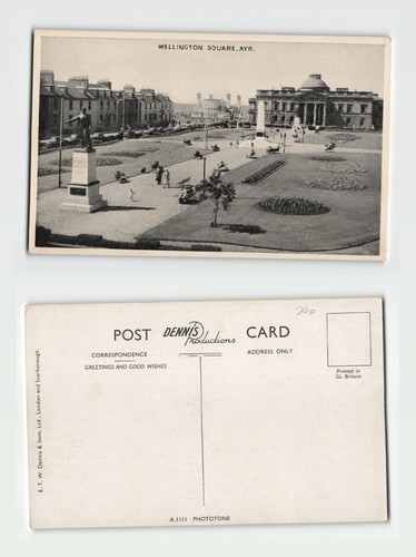 Postcard wellington square - -,