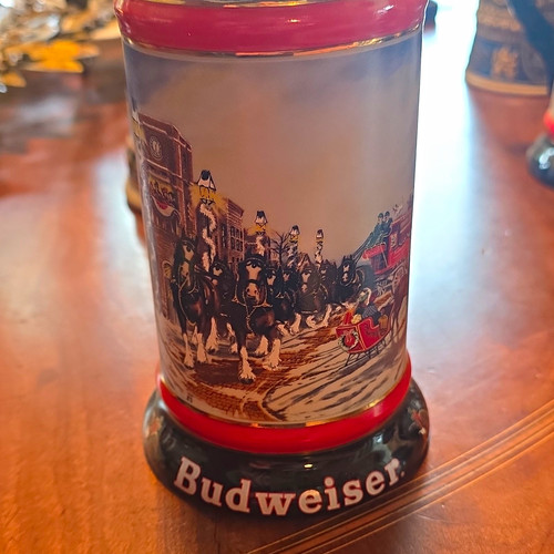 Budweiser 1992 collector - budweiser, collector’s