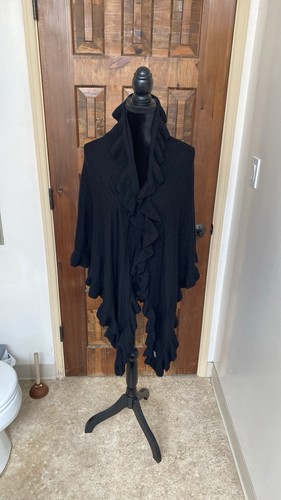 Cashmere ruffled triangular - cashmere,