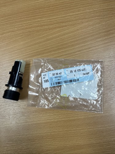 Genuine renault 12v - renault, cigarette