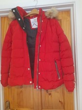 Red coat Northern Expo size 10 made for mountains