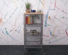 Single Metal Locker with Oak Top