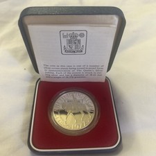 The Royal Mint Boxed Queen
