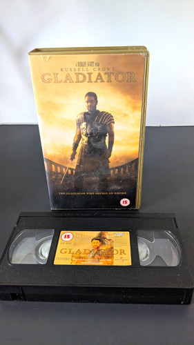 Universal gladiator vhs pal - universal,
