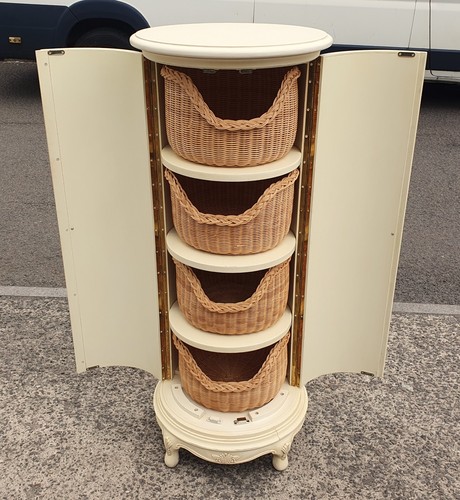 Willis gambier cylindrical - &,