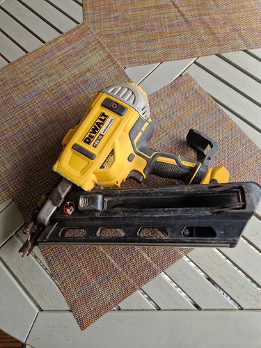 Dewalt dcn692 type xr - dewalt,