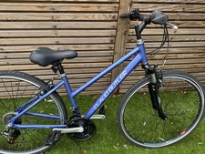 Women's Hybrid Bike