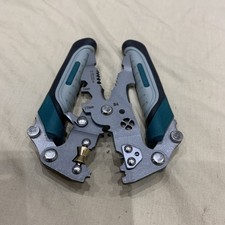 Multifunctional Wire Stripper & Crimper Tool