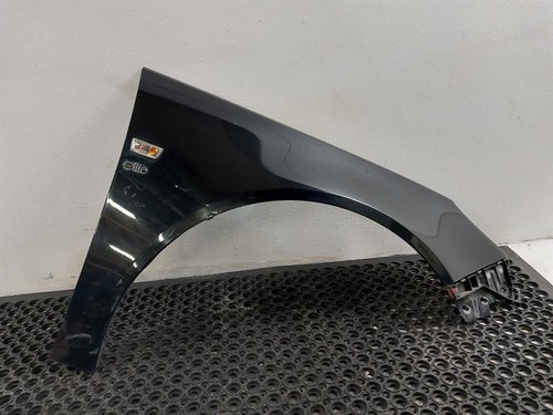 Drivers front wing vauxhall - drivers,