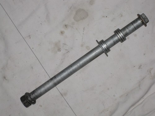Honda 600f hornet pc41 axle - cb,