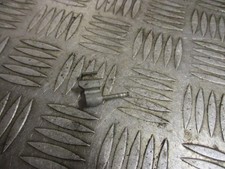 YAMAHA RD350 RD250 FUEL PETROL TANK CAP LID CLIP SEE DESCRIPTION