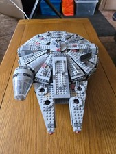 LEGO Star Wars: Millennium Falcon (75105)